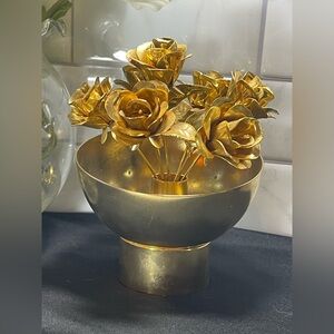 Vintage Mid-Century Modern Gold Brass Rose Bouquet in Bowl Vase